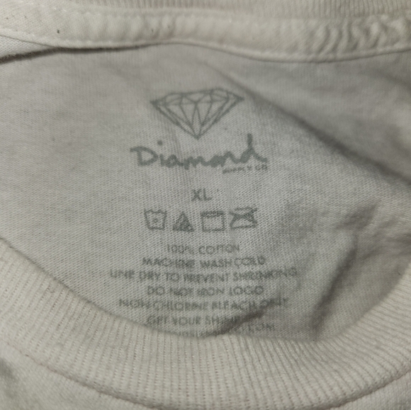 White Tee - Picture 3 of 5